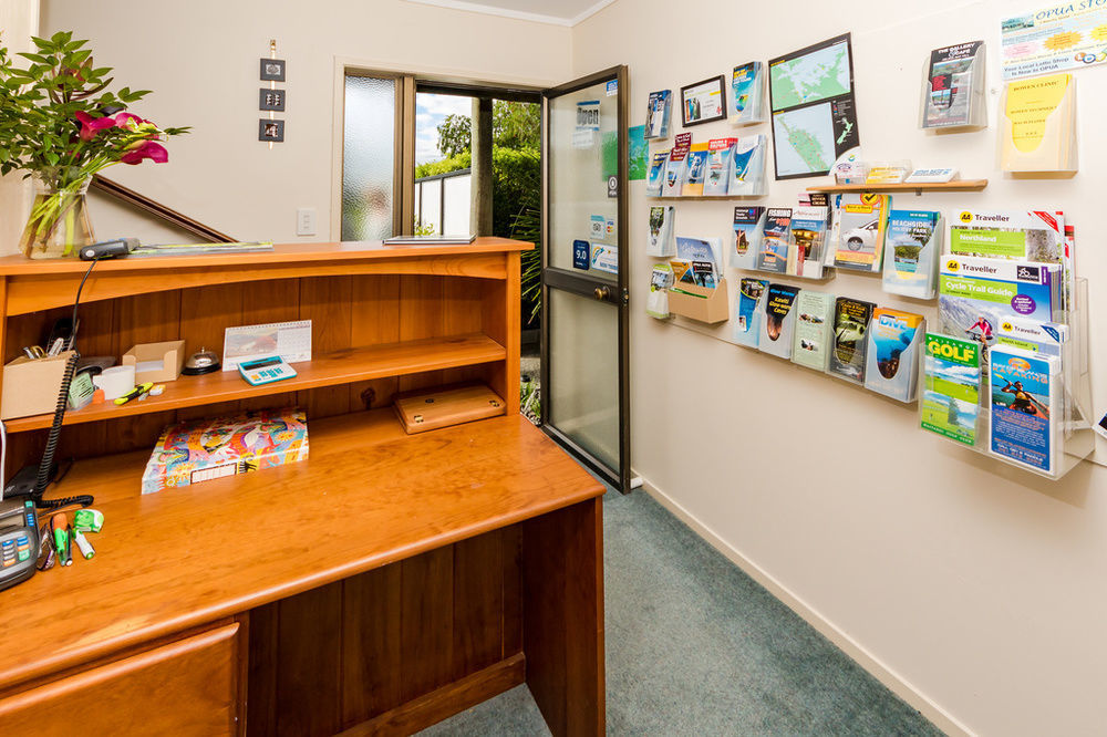 Opua Boutique Seaview Motel Eksteriør billede