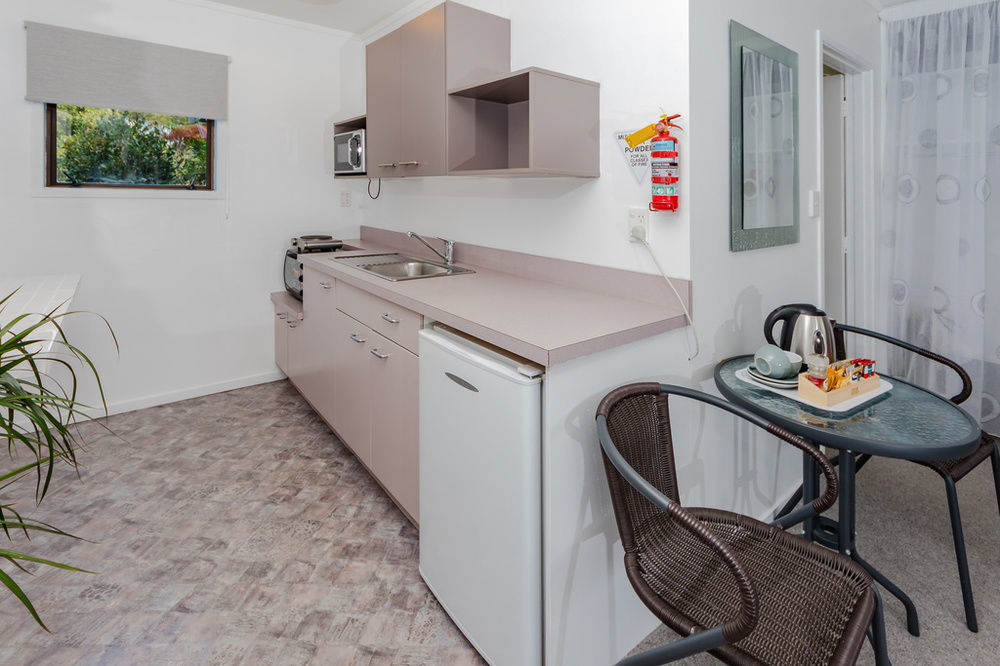Opua Boutique Seaview Motel Eksteriør billede