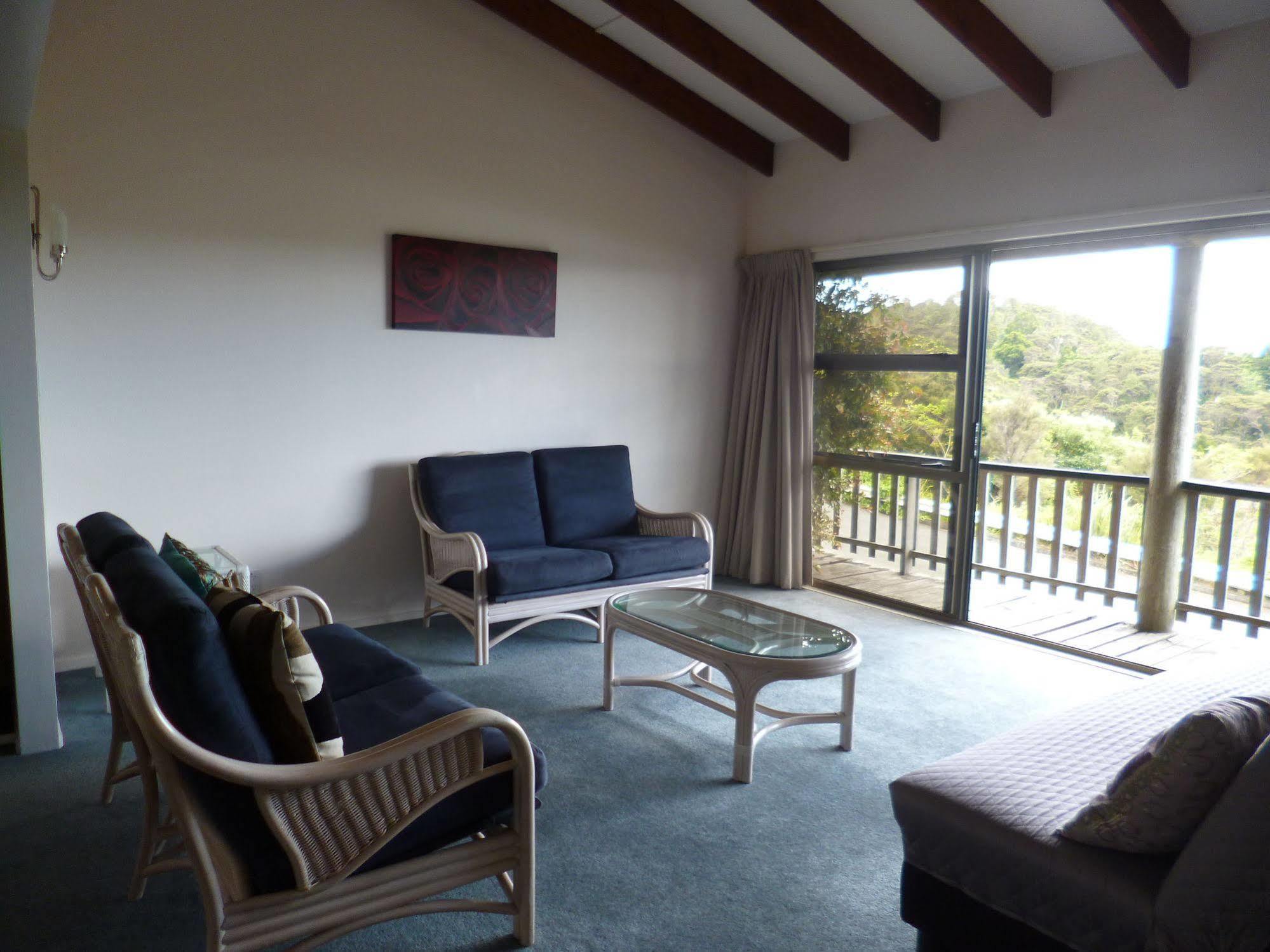 Opua Boutique Seaview Motel Eksteriør billede