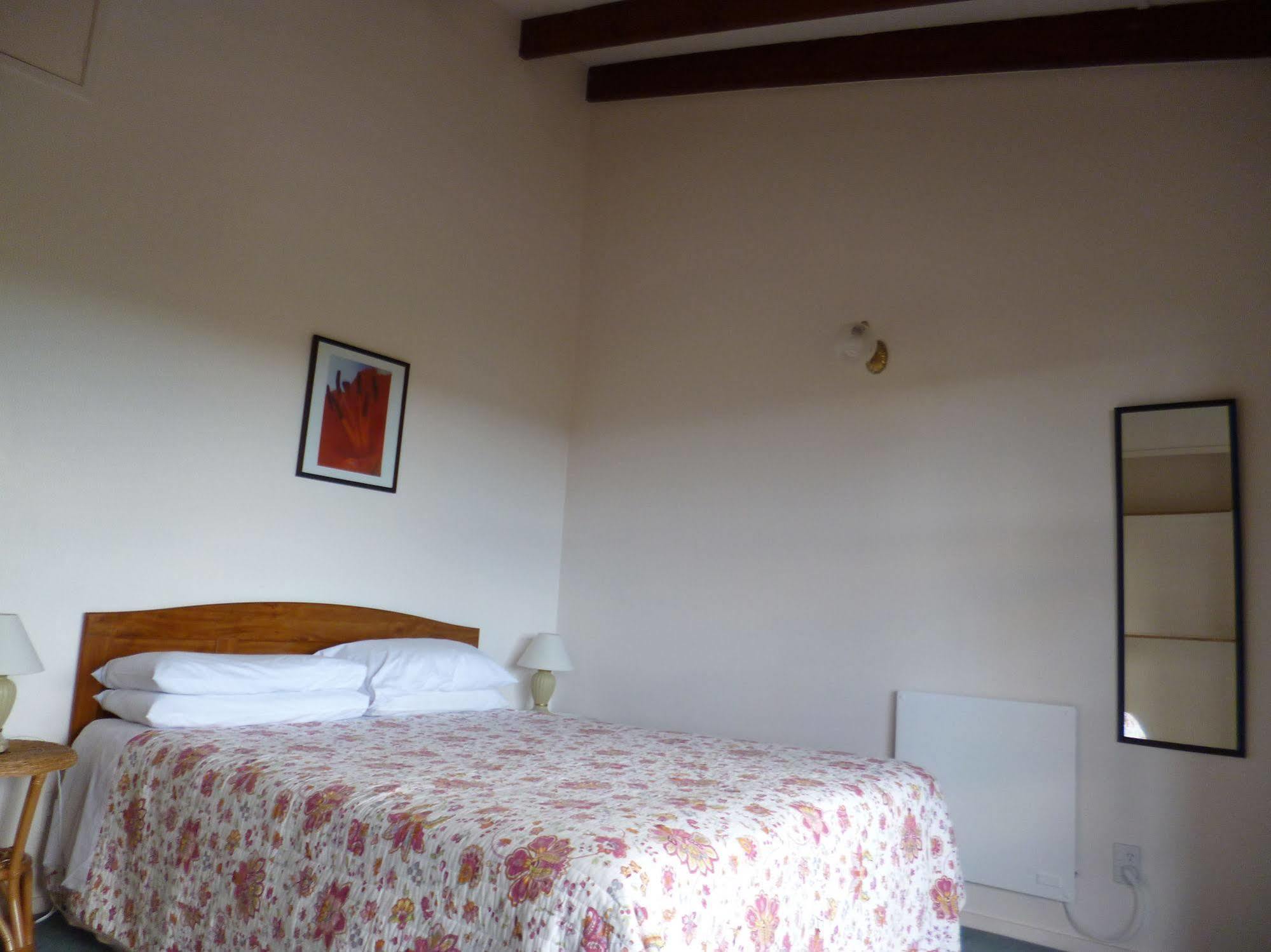 Opua Boutique Seaview Motel Eksteriør billede