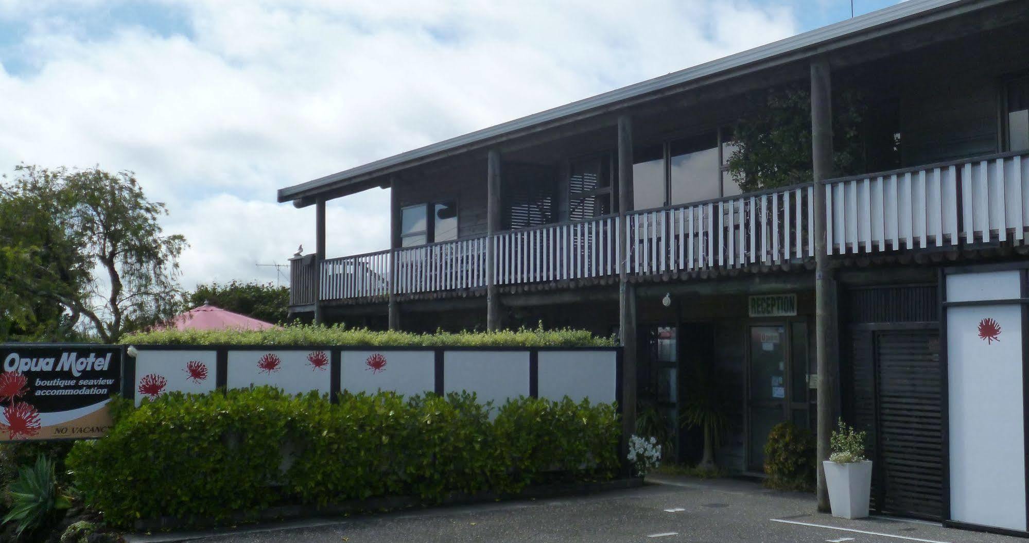 Opua Boutique Seaview Motel Eksteriør billede