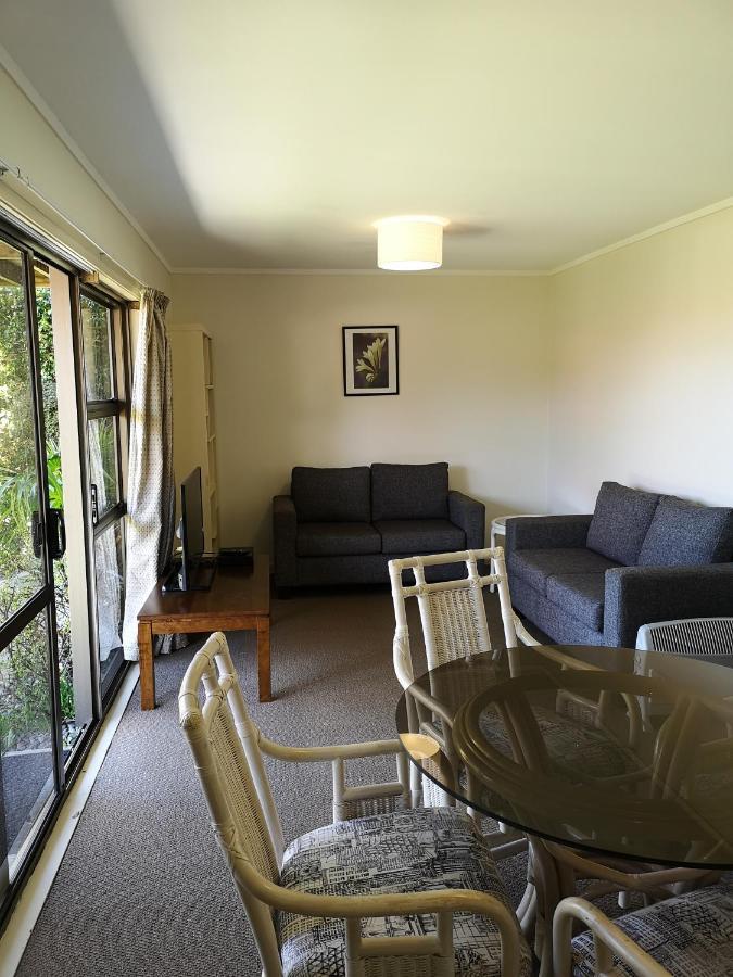 Opua Boutique Seaview Motel Eksteriør billede